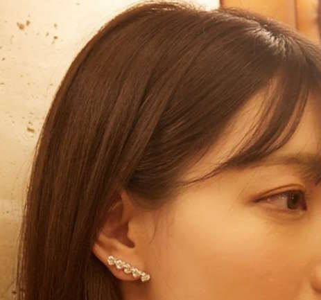 ravicharme-moissanite-earrings-best-seller-04-463x433
